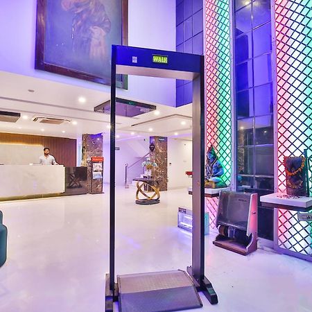 ทริมรูมส์ อัปปาล อินเตอร์เนชั่นแนล Hotel นิวเดลี ภายนอก รูปภาพ