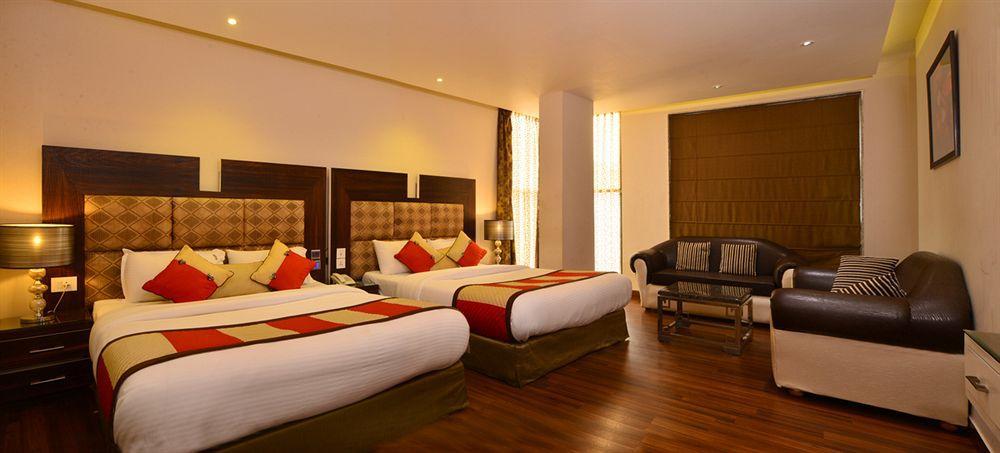 ทริมรูมส์ อัปปาล อินเตอร์เนชั่นแนล Hotel นิวเดลี ภายนอก รูปภาพ