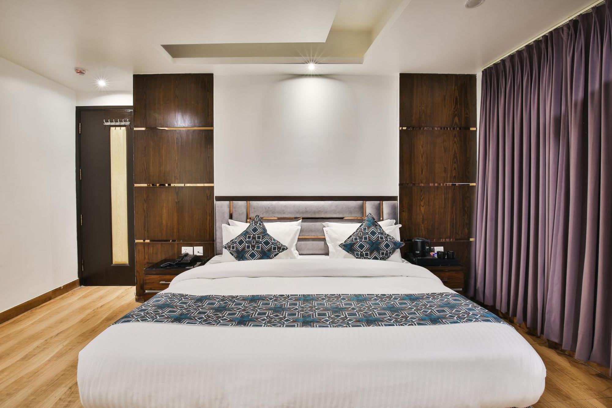 ทริมรูมส์ อัปปาล อินเตอร์เนชั่นแนล Hotel นิวเดลี ภายนอก รูปภาพ
