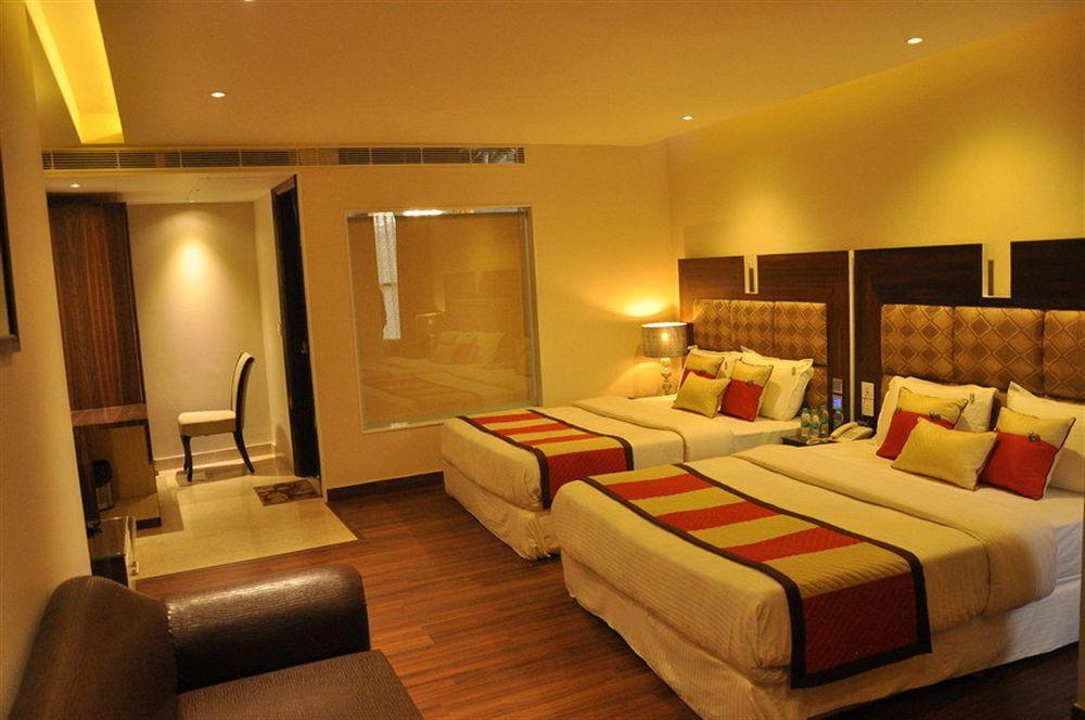 ทริมรูมส์ อัปปาล อินเตอร์เนชั่นแนล Hotel นิวเดลี ภายนอก รูปภาพ